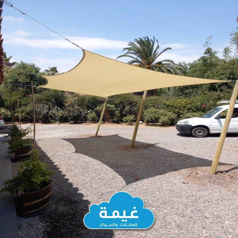 مظلات مثلثه في جدة